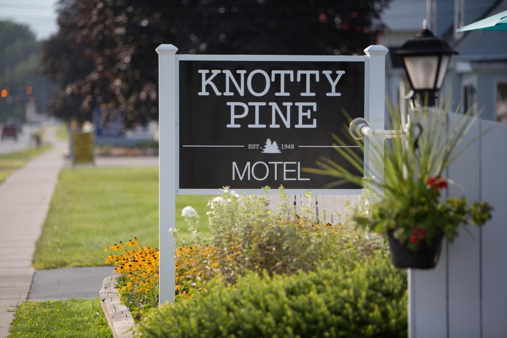 Knotty Pine Motel Bennington Dış mekan fotoğraf